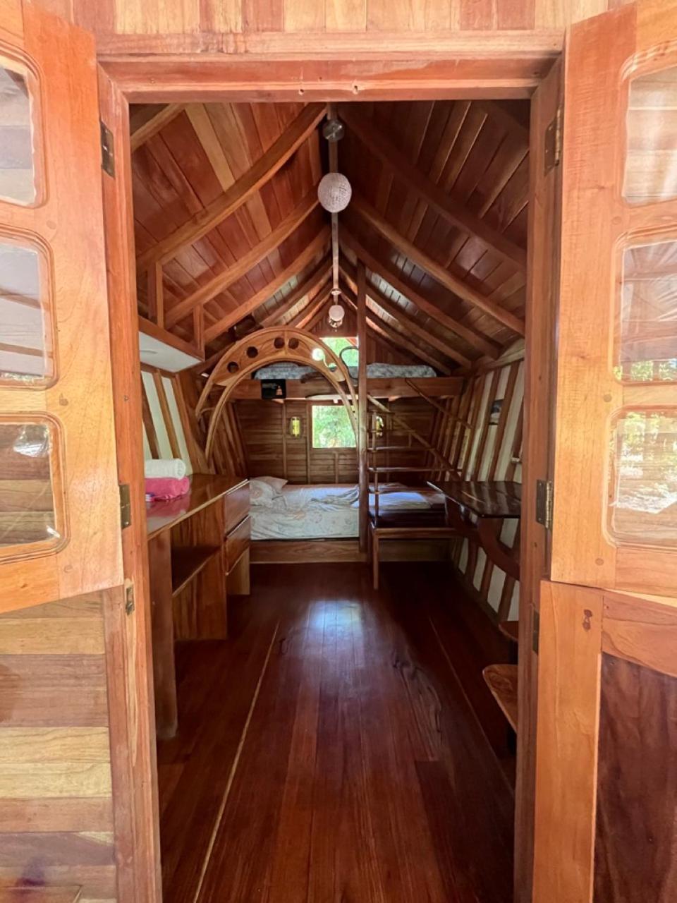 Gypsy Wagons Hotell Pavones  Eksteriør bilde